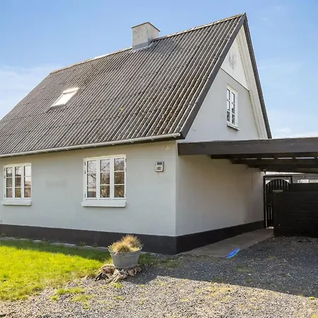 Richardine - 600m From The Sea By Interhome Feriehus